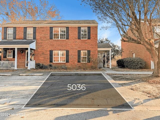 view of front of home featuring central AC