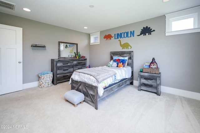 bedroom featuring carpet flooring