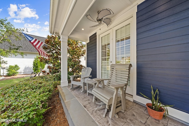 view of patio / terrace with covered porch