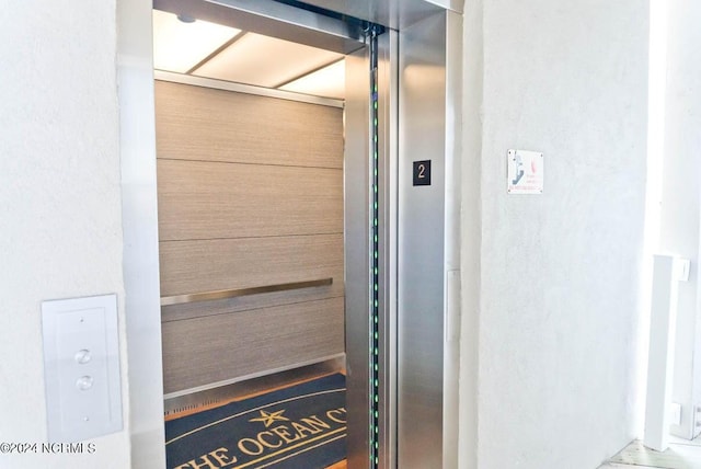 view of sauna / steam room