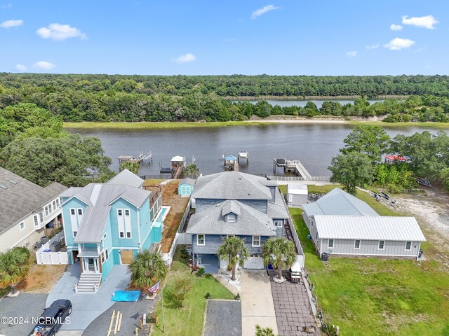 bird's eye view with a water view