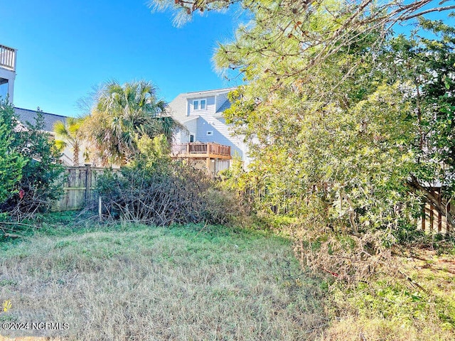 Listing photo 3 for 919 Riptide Ln, Carolina Beach NC 28428