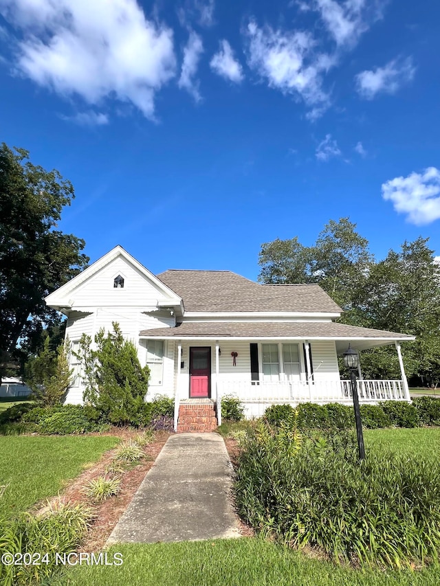 view of front of house with a porch