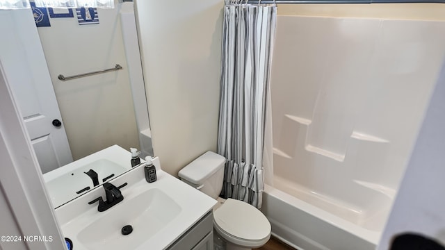 laundry area featuring washer and dryer