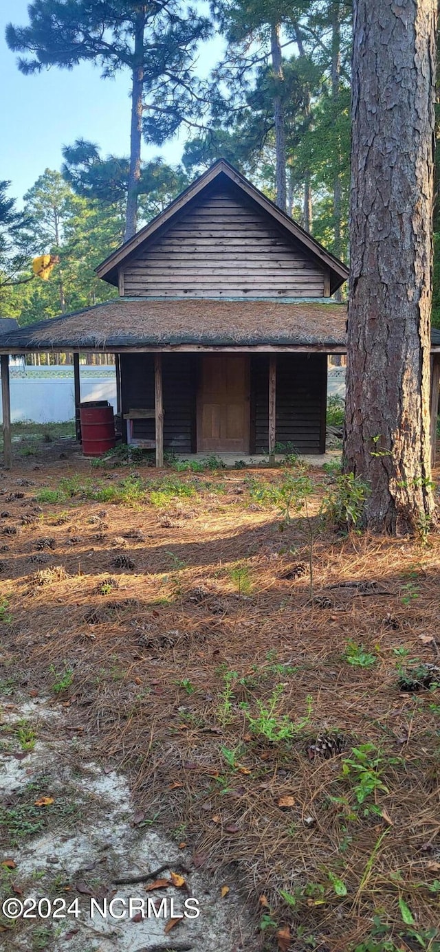 view of side of home