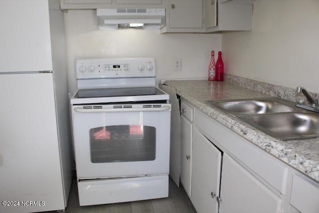 kitchen with light countertops, white cabinetry, a sink, white appliances, and under cabinet range hood