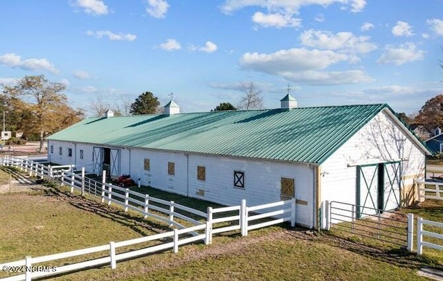 view of home's exterior