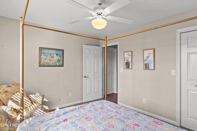 unfurnished bedroom with baseboards and a ceiling fan