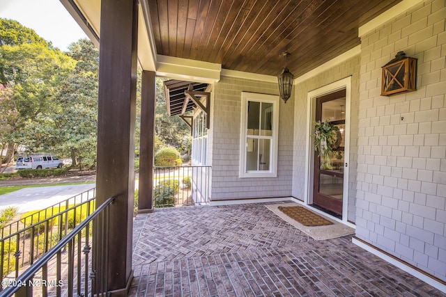 6404 Westport Dr, Wilmington, NC 28409 - view of porch
