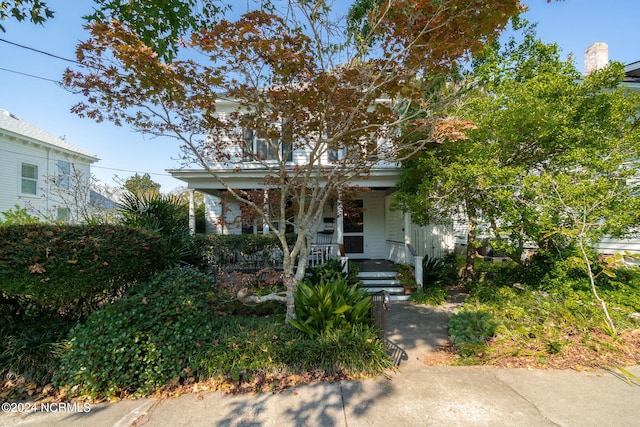 view of front facade with covered porch