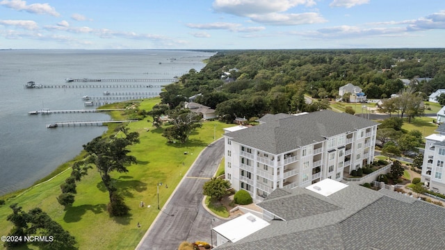 bird's eye view featuring a water view