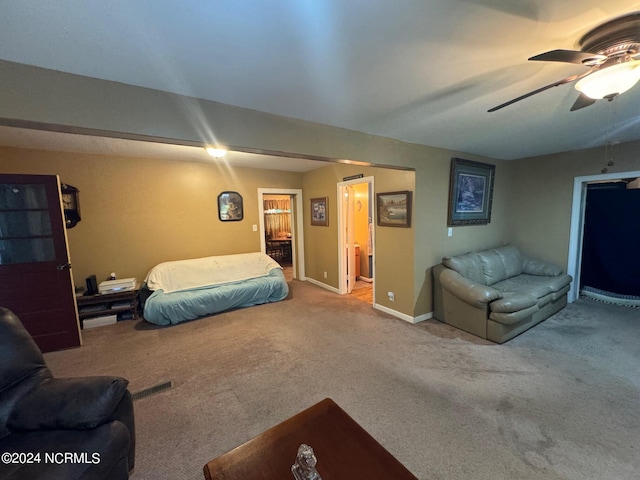 bedroom featuring carpet flooring and ceiling fan