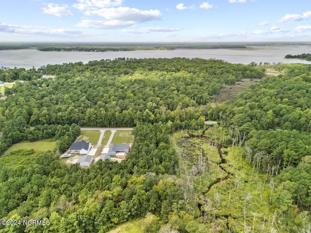 Listing photo 2 for 908 W Firetower Rd, Swansboro NC 28584