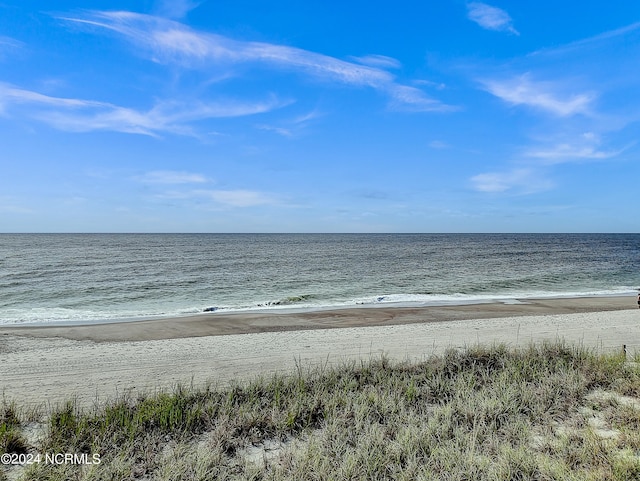 Listing photo 3 for 6709 W Beach Dr, Oak Island NC 28465