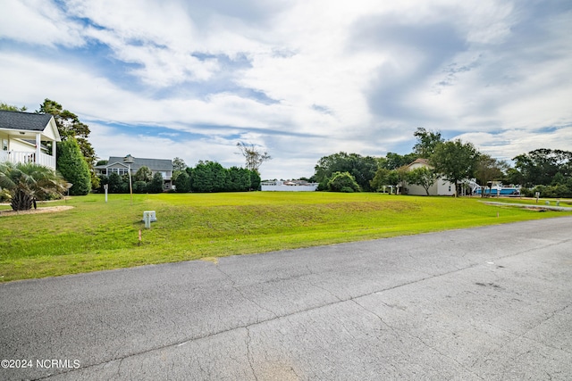 Listing photo 3 for 111 Hickory Nut Ct Unit 49, Newport NC 28570