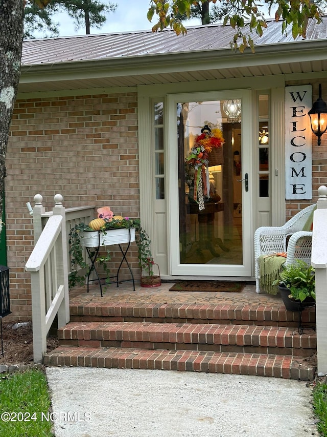 view of entrance to property