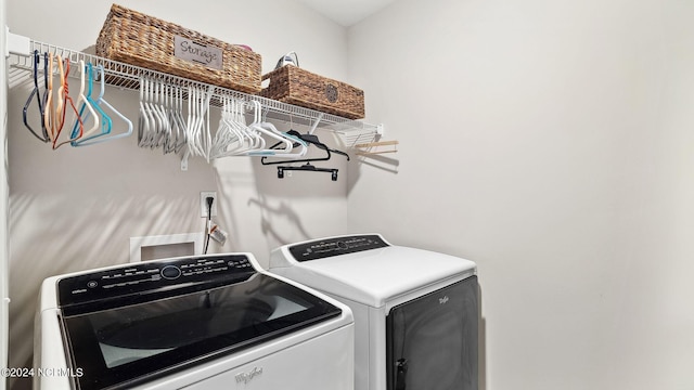 laundry area featuring washer and clothes dryer