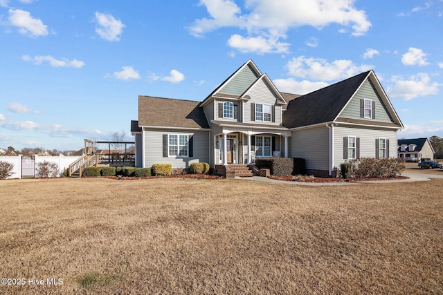 front of property with a front lawn