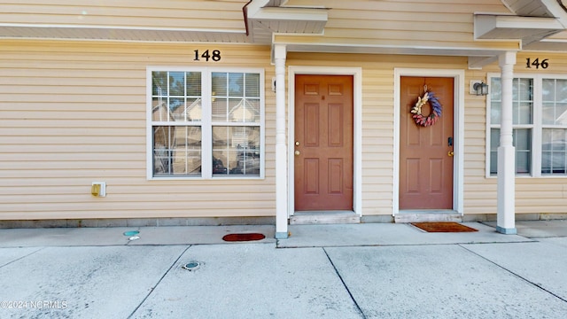 view of entrance to property