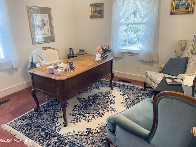 612 David St, Elizabethtown, NC 28337 - carpeted office space featuring baseboards