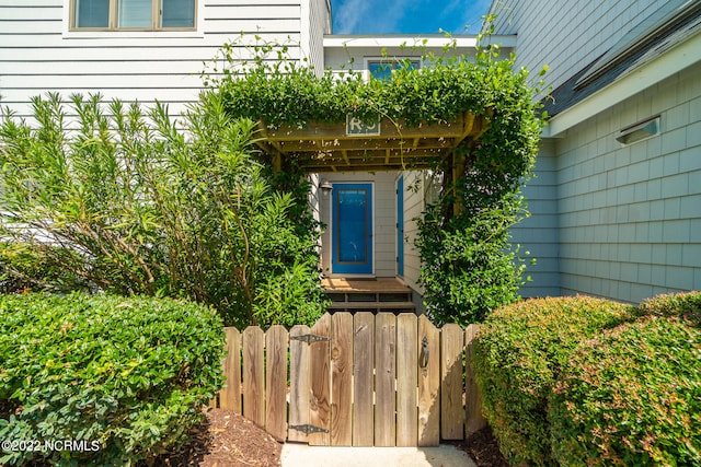 view of property entrance