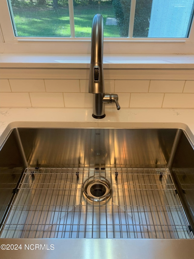 room details with sink