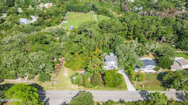 Listing photo 2 for 1.08ACRES E Moore St, Southport NC 28461