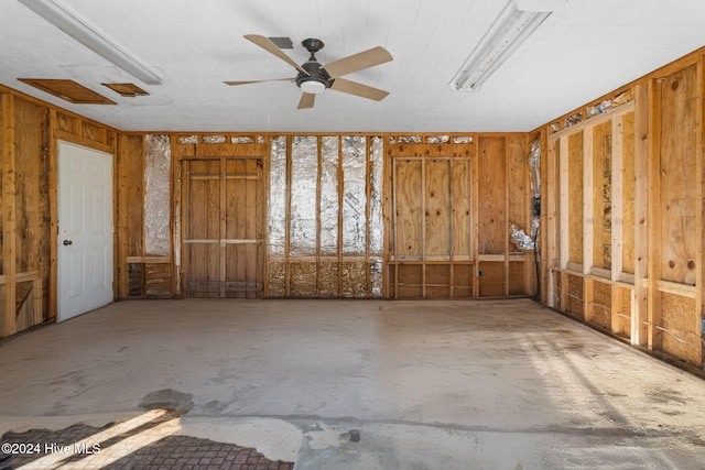 misc room with ceiling fan