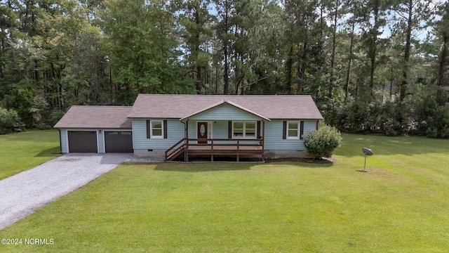 view of front of house featuring a front yard