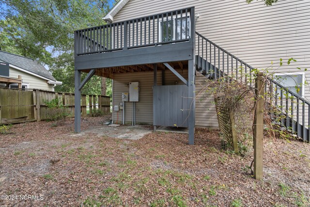 deck featuring ceiling fan