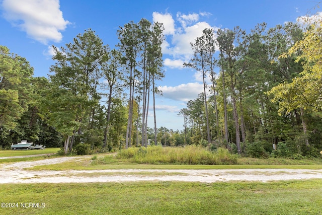 Listing photo 3 for 205 Ida Bell Ln Unit 3, Beaufort NC 28516