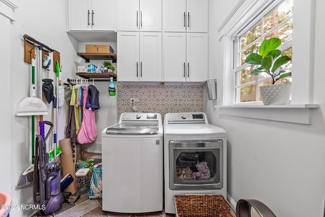 306 4th St, Pollocksville, NC 28573 - washroom with washing machine and clothes dryer and cabinet space
