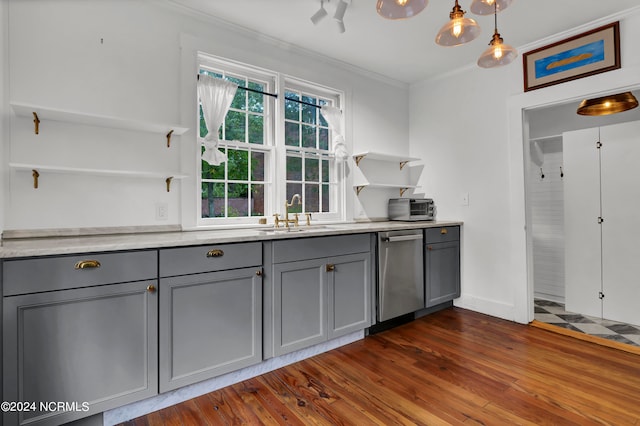 kitchen with gray cabinets, sink, and dark wood-type flooring