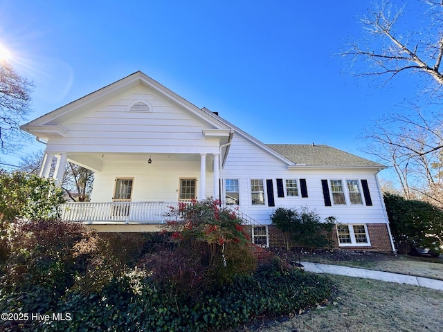 view of front of home with a porch