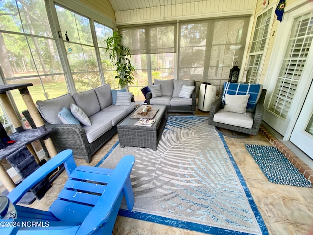 view of sunroom / solarium