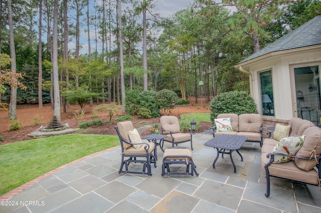 view of patio / terrace featuring outdoor lounge area