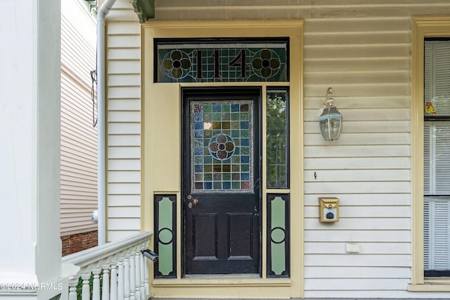 view of property entrance