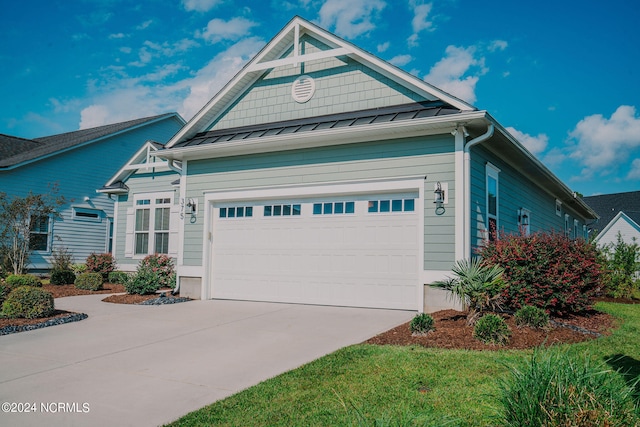 view of front of house featuring a garage