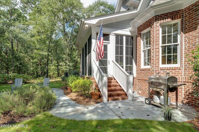 view of property entrance