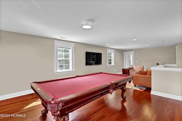 recreation room with wood finished floors, visible vents, pool table, and baseboards