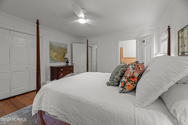 bedroom featuring crown molding, hardwood / wood-style flooring, and ceiling fan