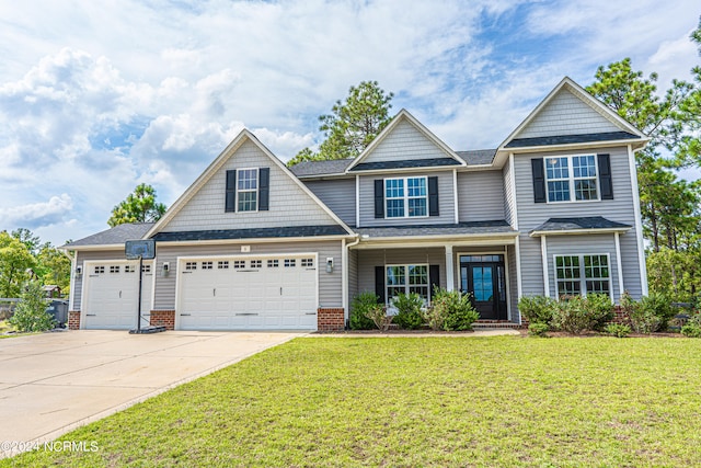 craftsman-style house featuring a front lawn and covered porch