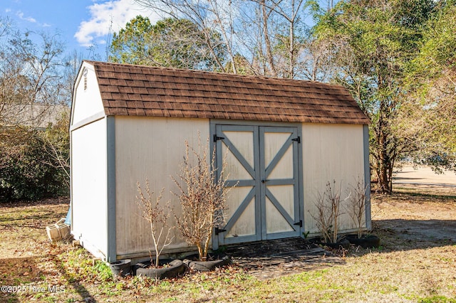 view of outdoor structure