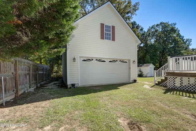 exterior space featuring a lawn