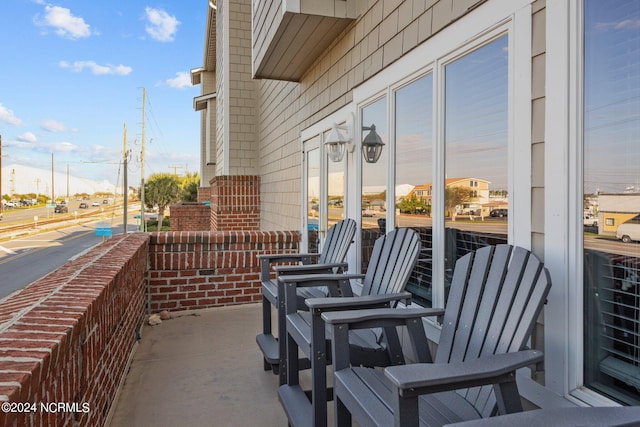 view of patio / terrace with a porch