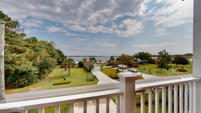 250 Riverside Dr, Sneads Ferry, NC 28460 - view of yard featuring a balcony