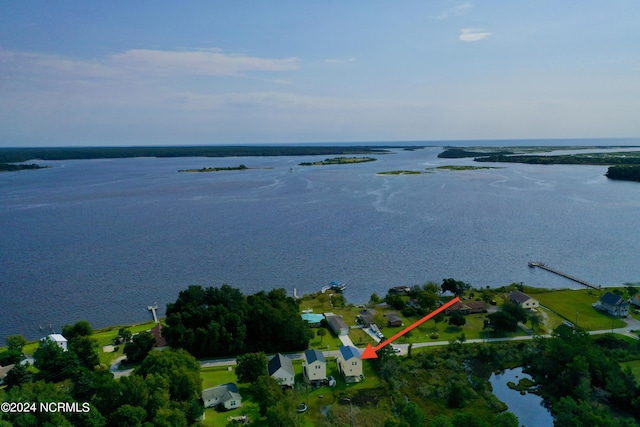 250 Riverside Dr, Sneads Ferry, NC 28460 - view of property location with a large body of water