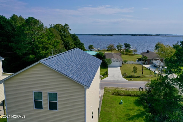 250 Riverside Dr, Sneads Ferry, NC 28460 - aerial view of property and surrounding area with a large body of water