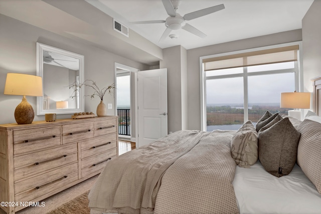 bedroom with ceiling fan