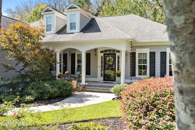 view of front of house with a porch